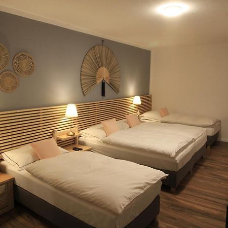Zimmer Asiadreieck Pension Lauterecken Esterno foto