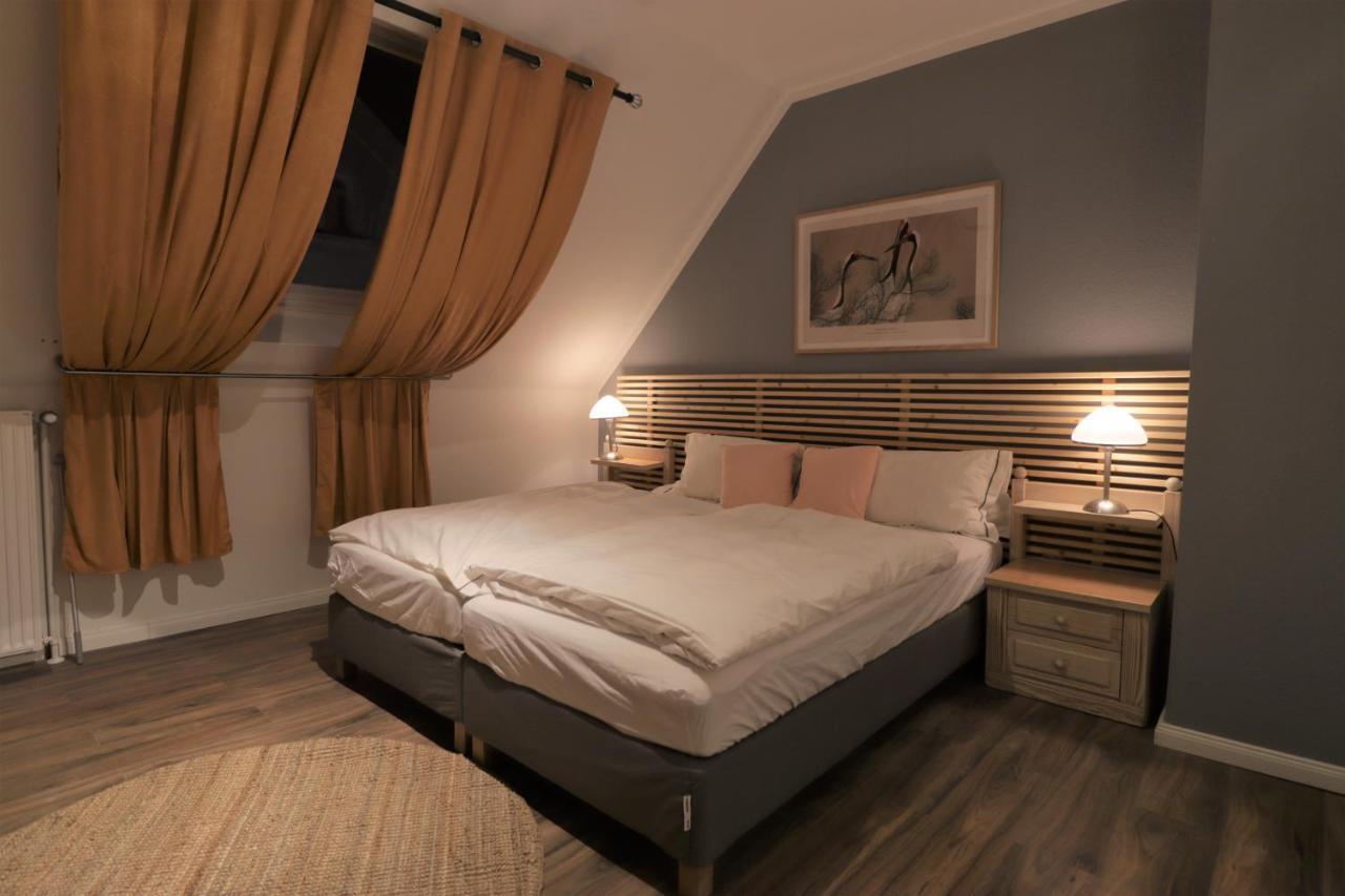 Zimmer Asiadreieck Pension Lauterecken Esterno foto